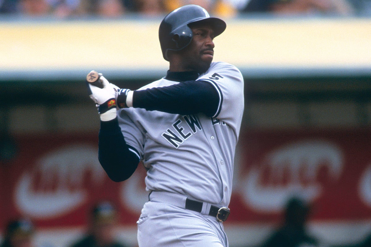Chili Davis bats for Yankees